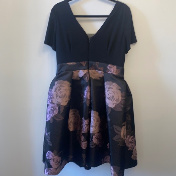 R &.M Richards Formal Cocktail Dress with Pockets Excellent Condition - Picture 2 of 10